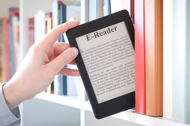 主流はEPUB、サイトに登録するだけで印税を得ることができる